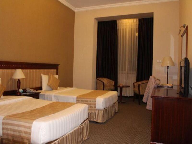 Aloha Halong Hotel Hạ Long-öböl Kültér fotó